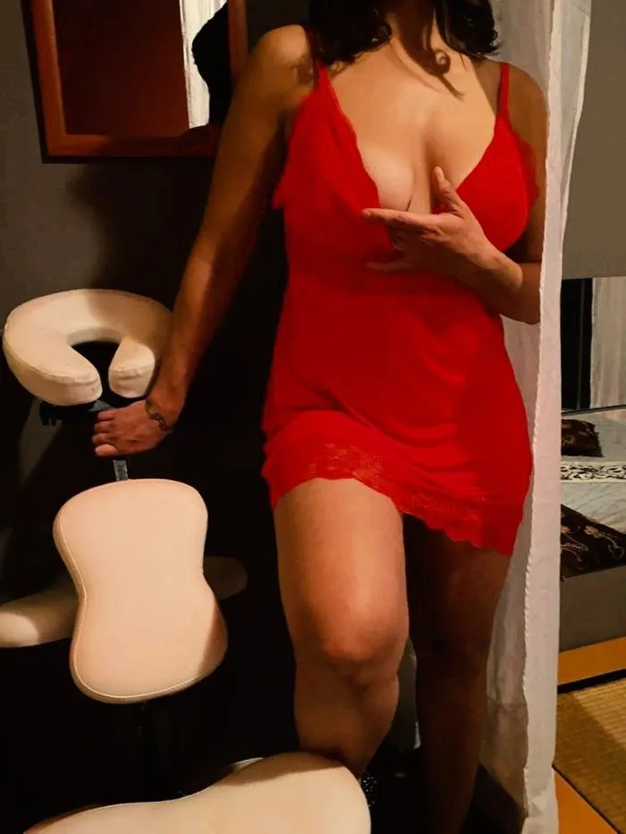 Ángela Masajes Tantra - +34 604114050 - imagen 2 de 6