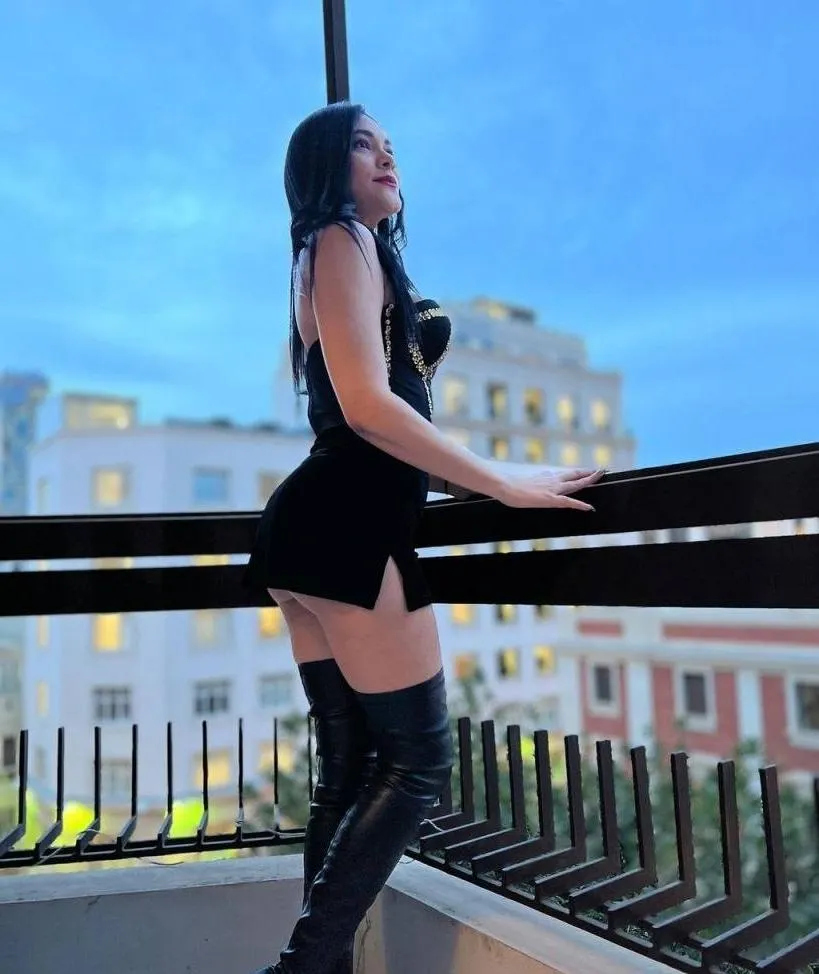 Amores Latina Spa - +34 613589154 - copertina