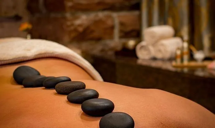 Masajes con Encanto - +34722148190 - copertina