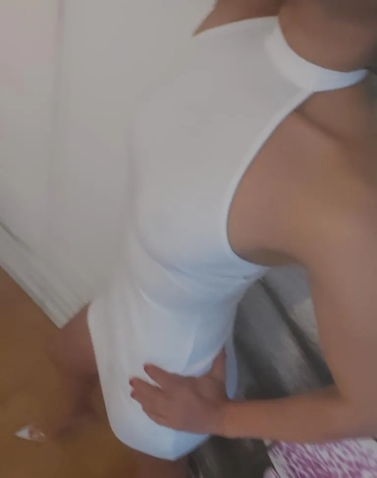 Masajes y Más - +34 643551249 - copertina