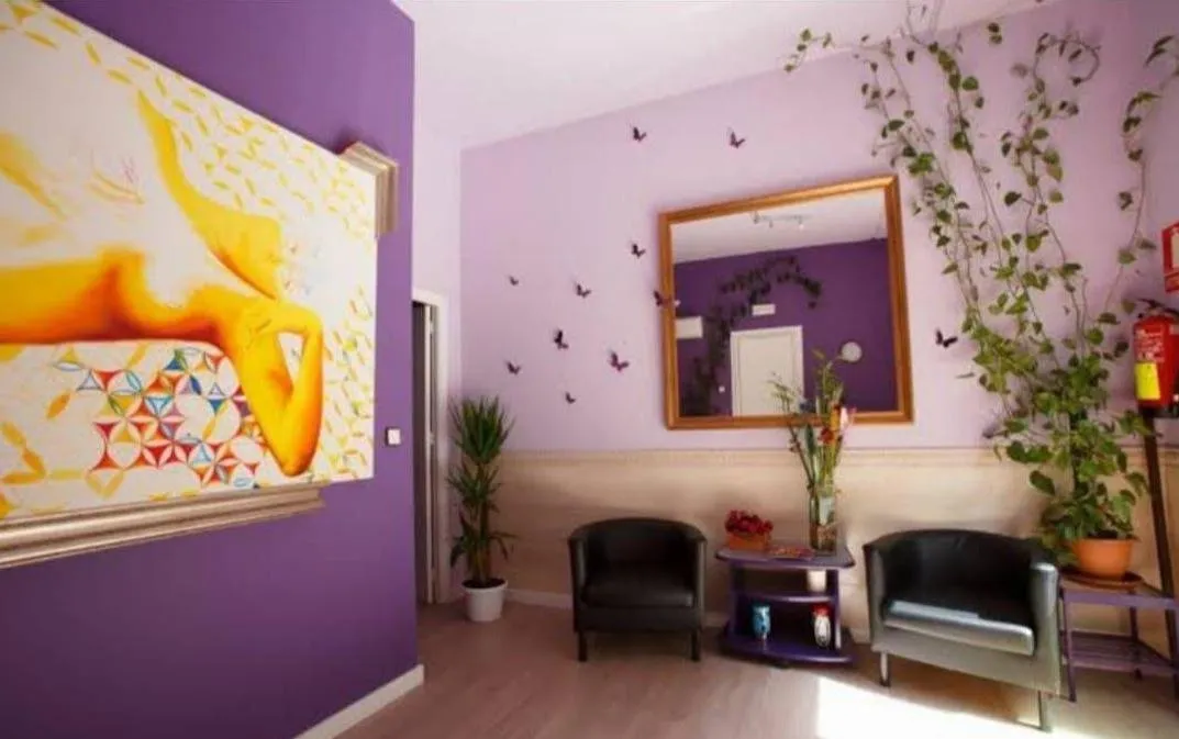 Violeta Relax Eixample - +34 931747275 - copertina