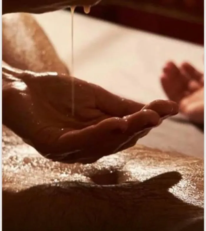 Luna Caballeros Spa - +3460431671 - copertina