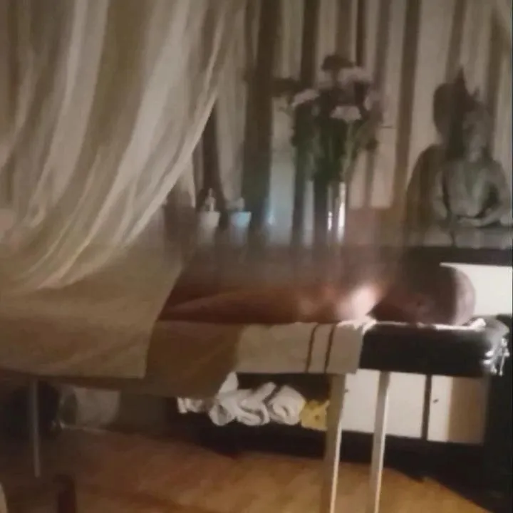 Masajes Varón Otura - +34642190218 - copertina