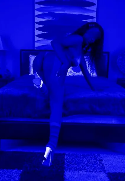 ✈ MASSAGGIO AL BUIO IN SUITE  - ++39 3451427048 - immagine 3 di 12