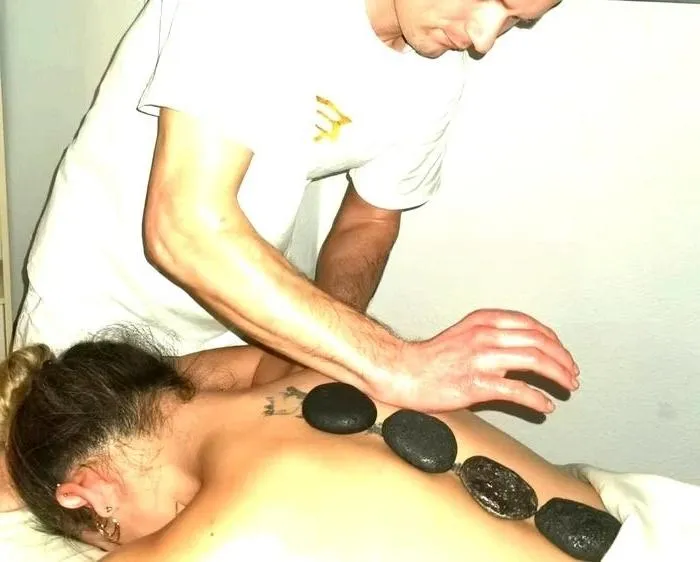 Jim Centro de Masajes y Bienestar - +34 677194109 - copertina