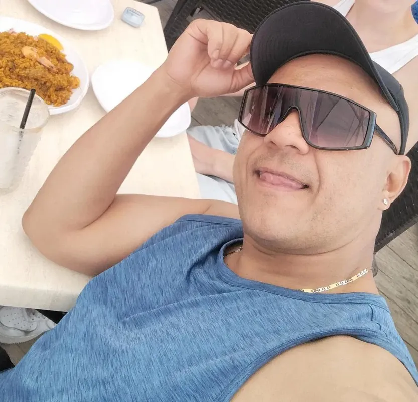 SANTIAGO - +34 632246350 - immagine 3 di 3