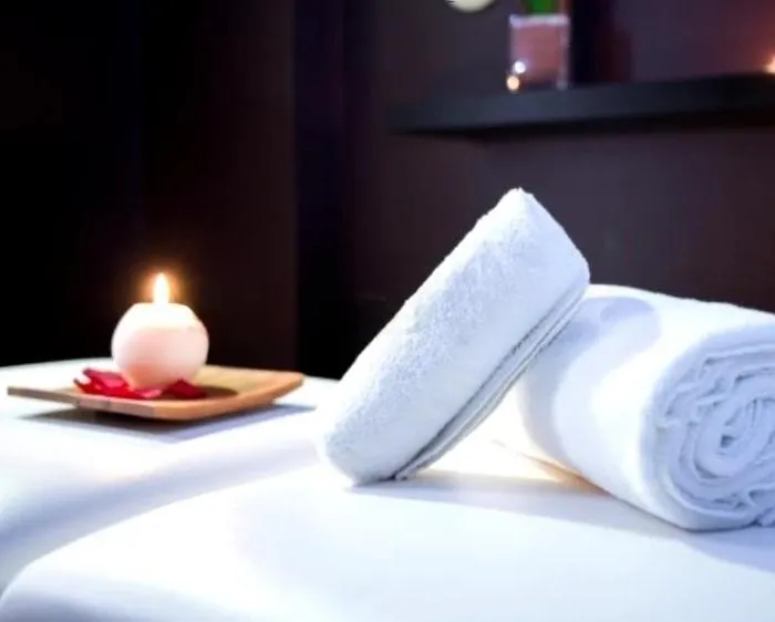 Serenidad Masajes - +34 644064548 - copertina