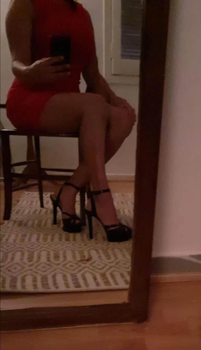 PAOLA TANTRA MASAJE - +34617129093 - immagine 2 di 4