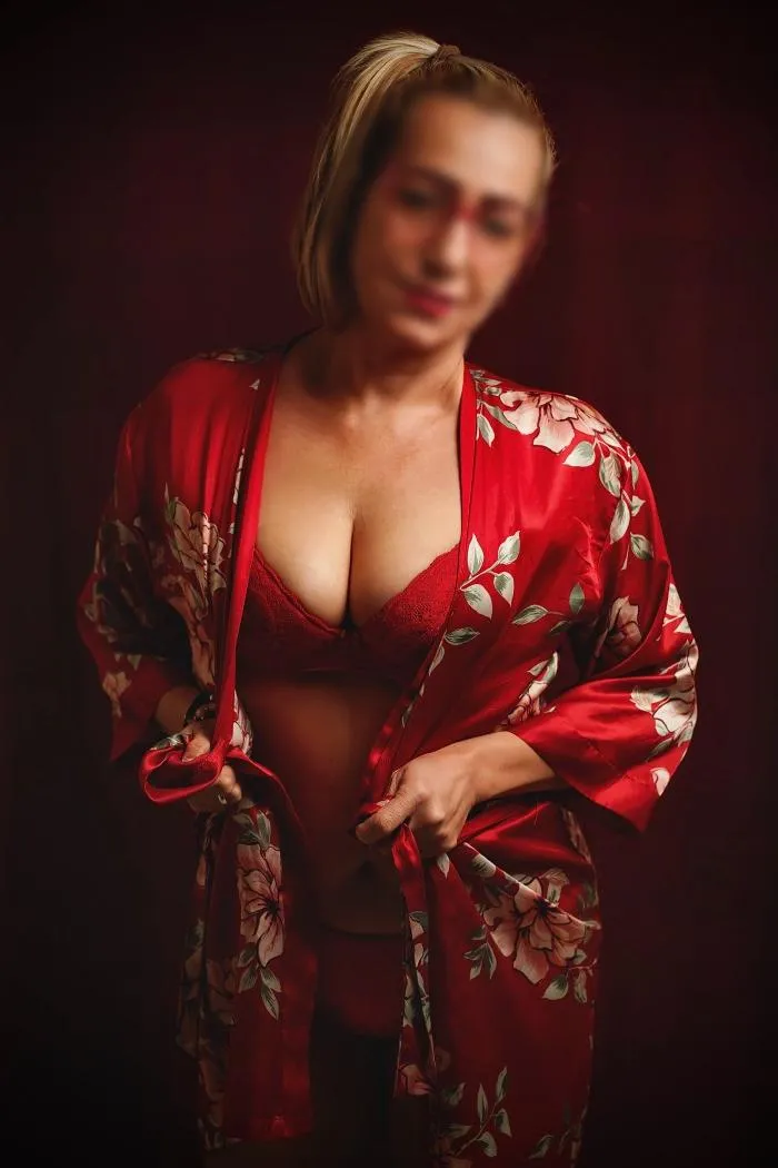 Carmen Salud y Quiromasaje - +34 613665679 - immagine 2 di 4