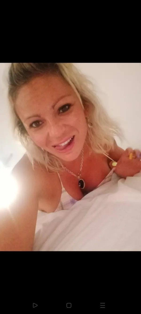 Ámbar Mimoso Spa - +34 657359179 - copertina