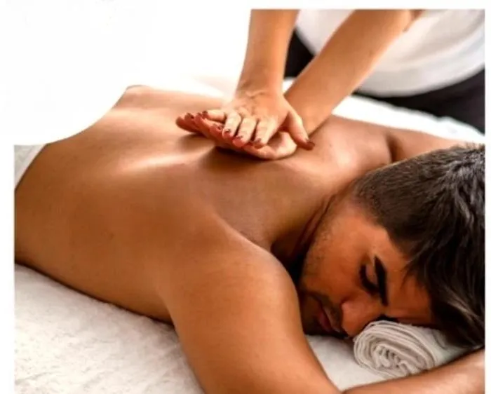 Masajes Profesionales - +34 611385678 - immagine 2 di 2
