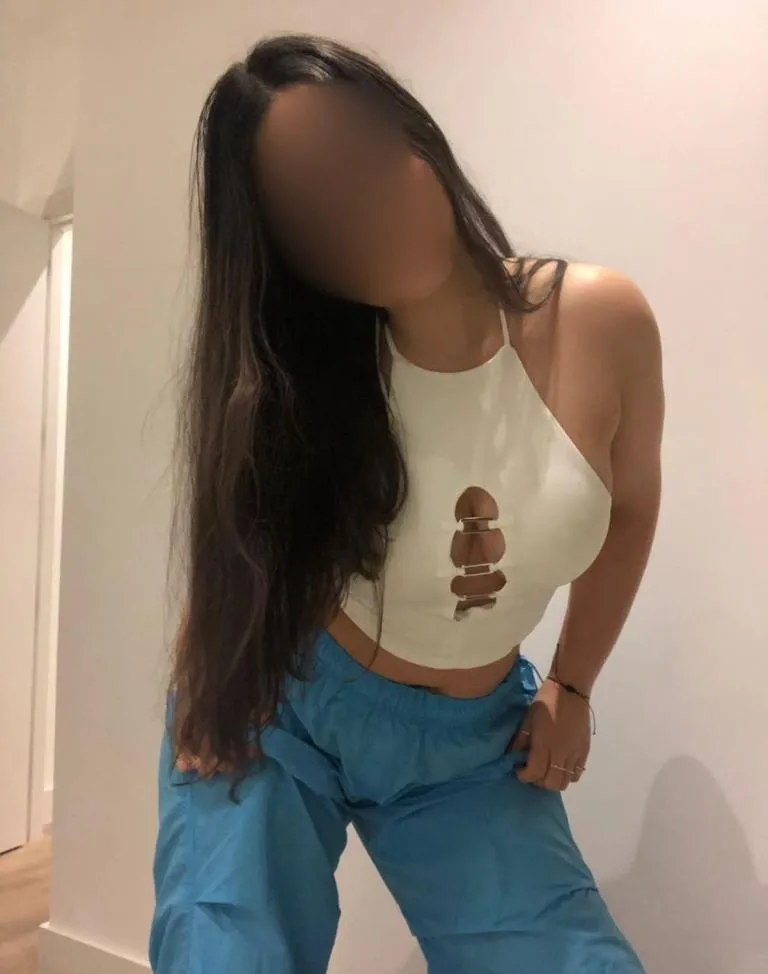 Laura Masajes Independientes - +34 604100607 - copertina