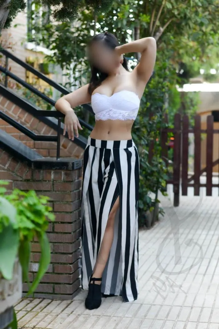 Masajes Ángela 24H - +34 644075826 - immagine 3 di 8