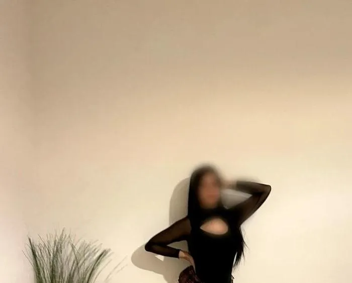 Sensualidad Joven - +34 613407675 - copertina