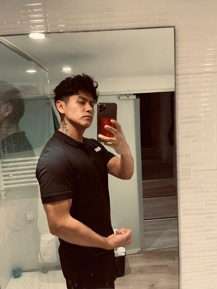 Masajes Alexis - +34 651395802 - copertina