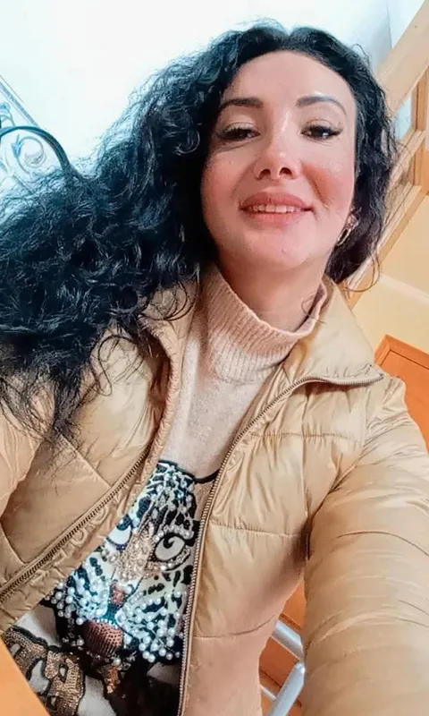 ASHLEY  - +34 671058462 - copertina