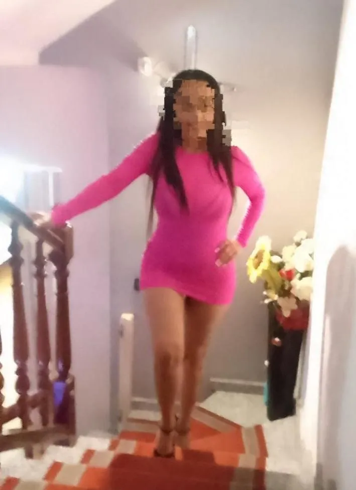 Esmeralda Masajes - +34 643857998 - copertina