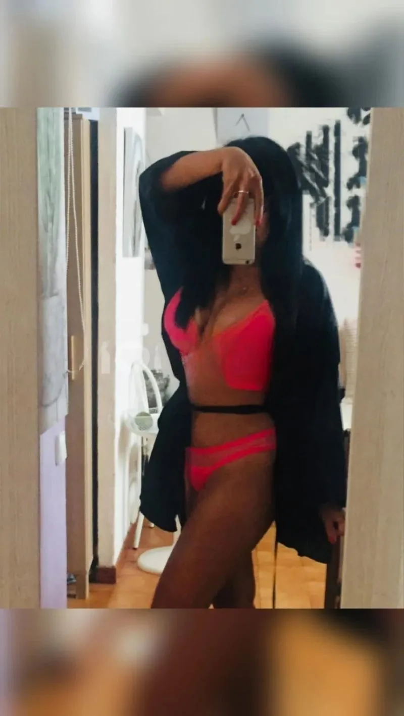 Masajes Bella Colombia - +34 665423894 - copertina