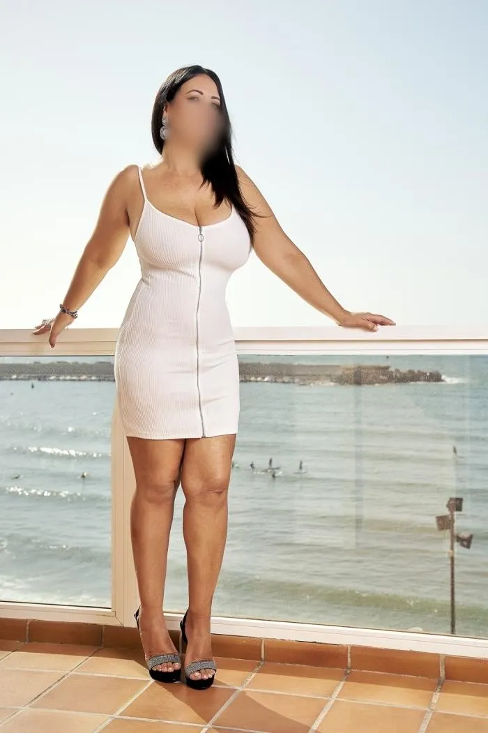 Masajes Helena - +34 641883836 - immagine 2 di 8