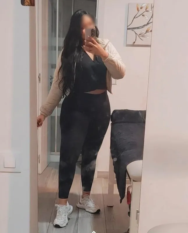 NIKOL - +34 604242310 - immagine 3 di 4