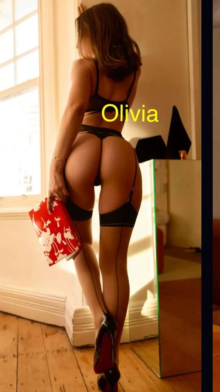 Bellissima Emozionale ed Elegante - +39 3452413345 - immagine 2 di 4