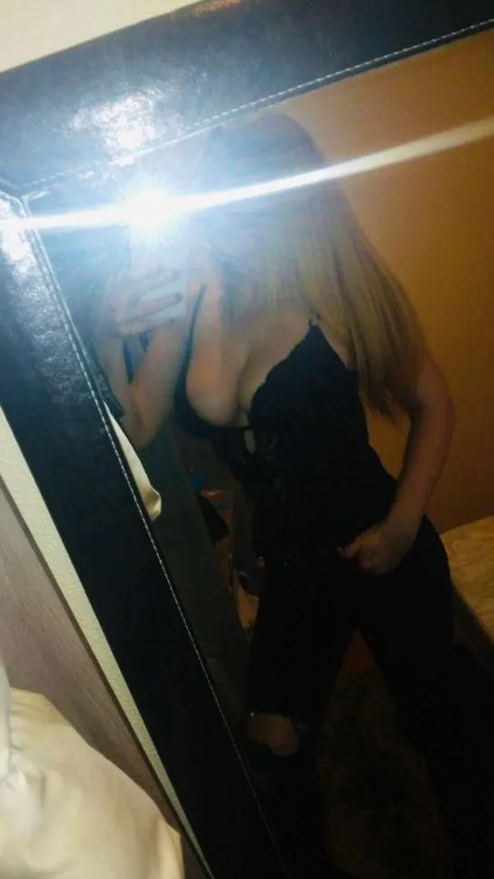 Oasis Rubia - portada