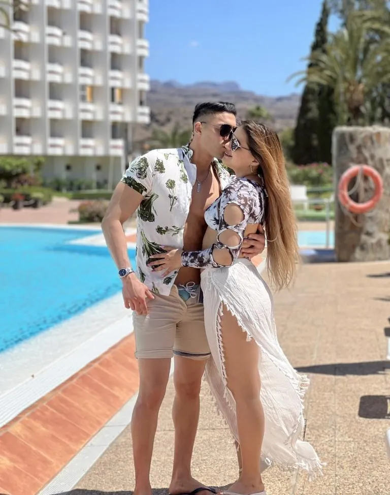 Pareja Real Spa - +34 625668242 - copertina