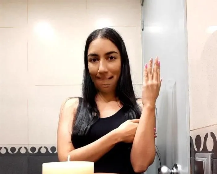 Valentina Masajes Profesionales - +34 631304476 - copertina